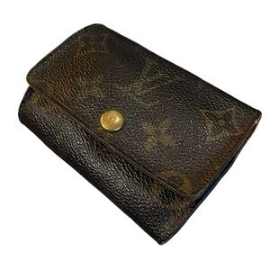 Authentic Louis Vuitton Monogram Key Holder